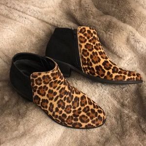 Bass brand Leopard Booties